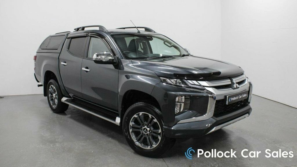 Mitsubishi L200 Pickup Grey