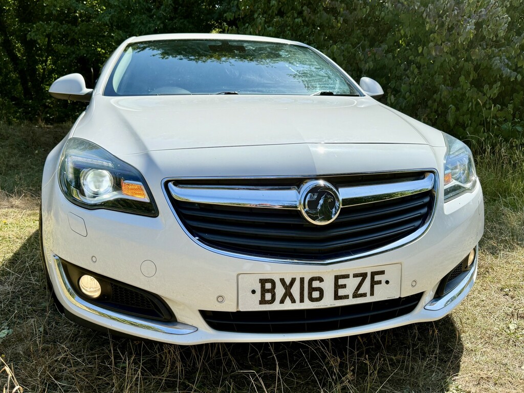 Vauxhall Insignia Hatchback 1.4 I Turbosri Navcarplay-bt-dab-cam-1 White #2