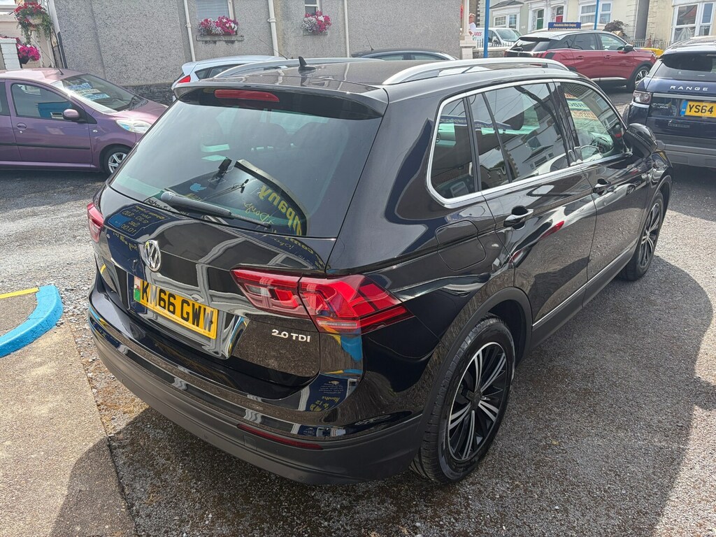 Volkswagen Tiguan 2.0 Tdi 150 Se Nav Black #6