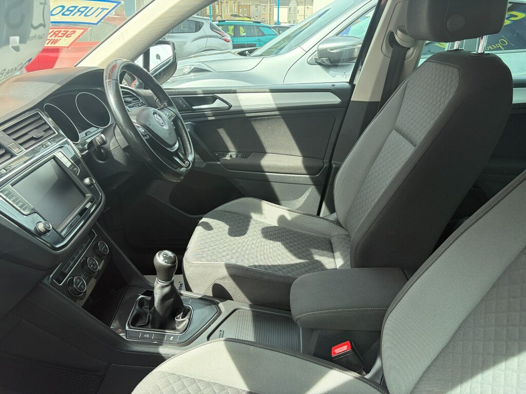 Volkswagen Tiguan 2.0 Tdi 150 4Motion Se Nav White #7