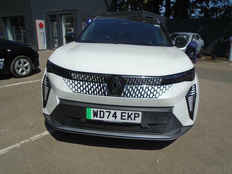 Renault Scenic Long Range 87Kwh Techno 22Kw Charger  #2