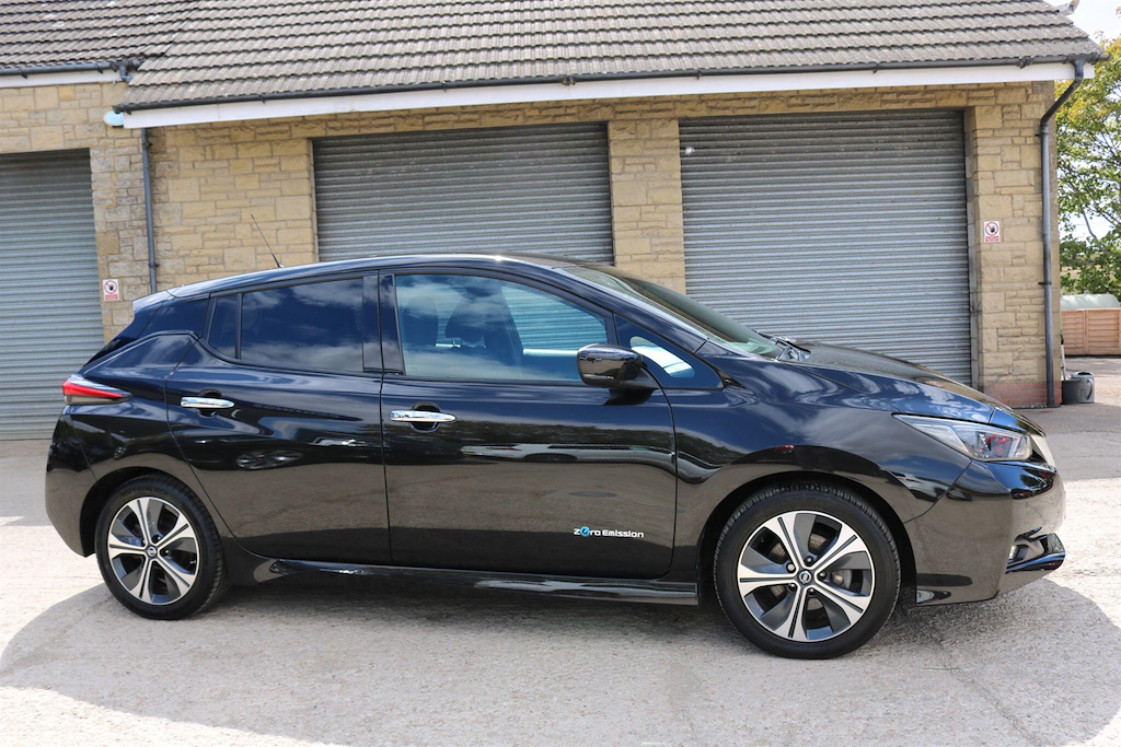 Nissan Leaf 40Kwh 2.Zero Black #3