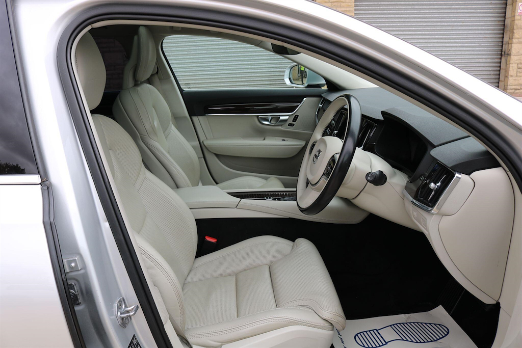 Volvo V90 2.0 D4 Momentum Euro 6 Ss Blue #16