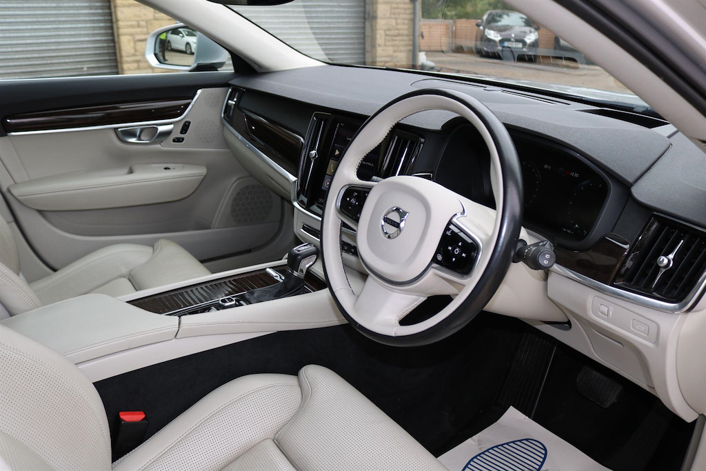 Volvo V90 2.0 D4 Momentum Euro 6 Ss Blue #17