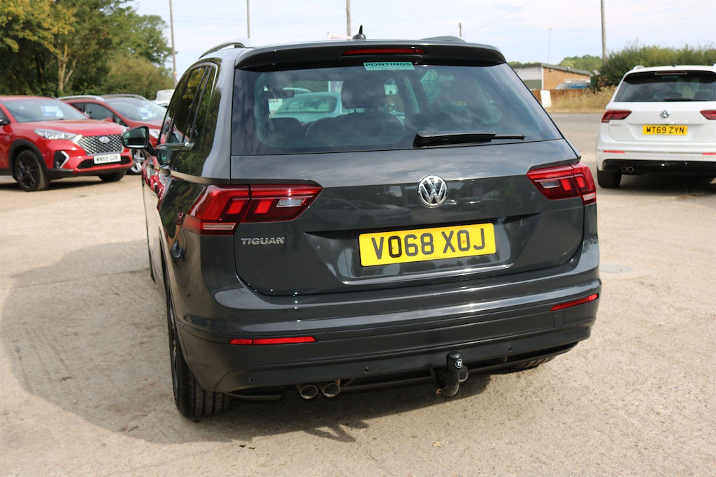 Volkswagen Tiguan White #9