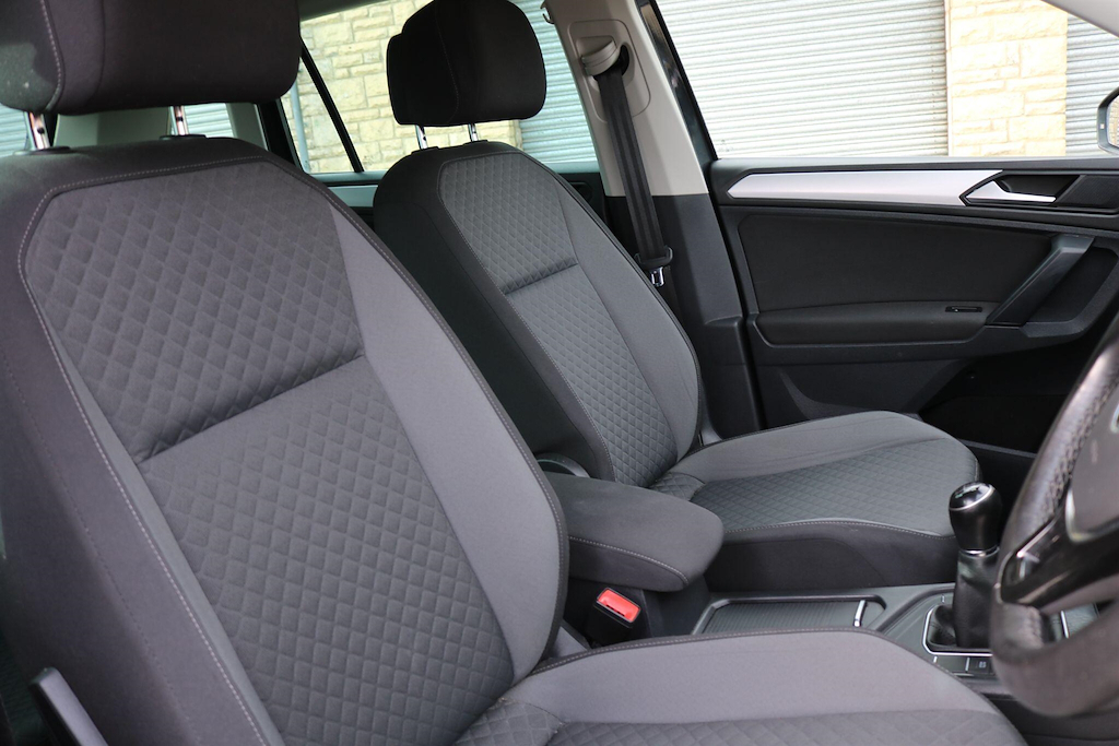 Volkswagen Tiguan White #18