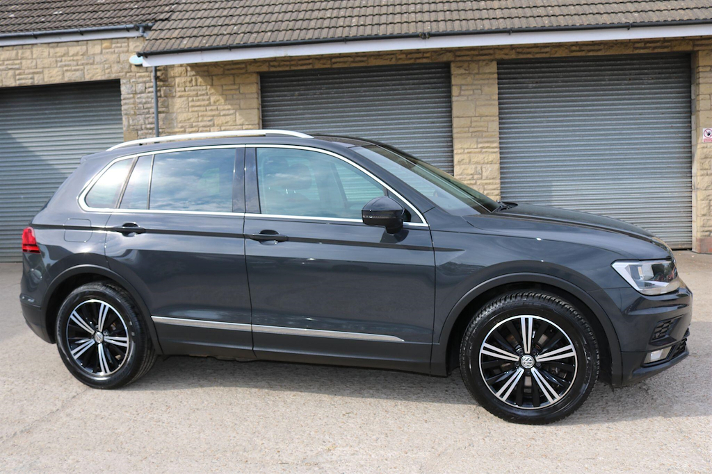 Volkswagen Tiguan 2.0 Tdi Se Navigation Euro 6 Ss #3
