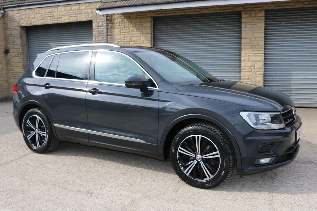 Volkswagen Tiguan 2.0 Tdi Se Navigation Euro 6 Ss #2