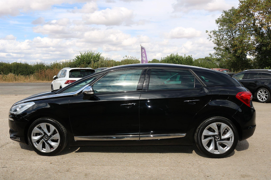 Citroen DS5 2.0 Hdi Dsport 161 Bhp Black #12