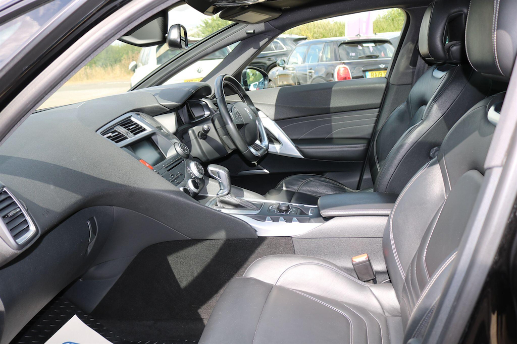 Citroen DS5 2.0 Hdi Dsport 161 Bhp Black #19
