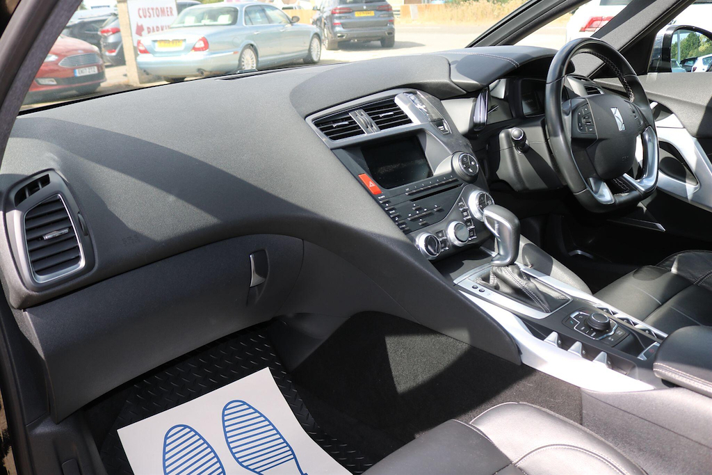 Citroen DS5 2.0 Hdi Dsport 161 Bhp Black #20