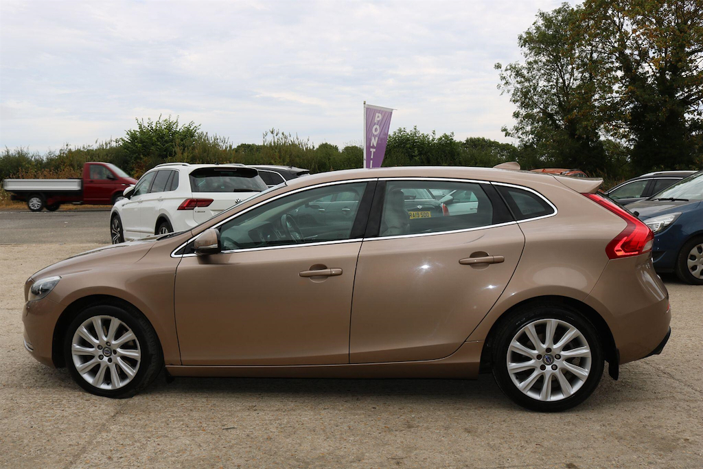 Volvo V40 1.6 T4 Se Lux Nav Euro 5 Ss Brown #12