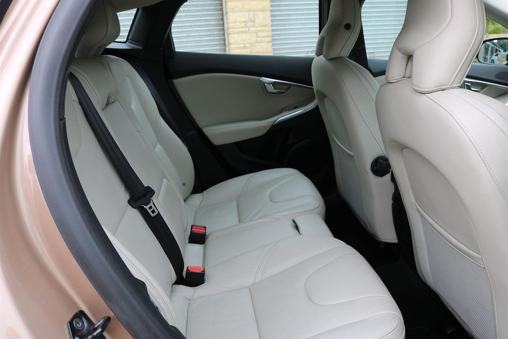 Volvo V40 1.6 T4 Se Lux Nav Euro 5 Ss Brown #21
