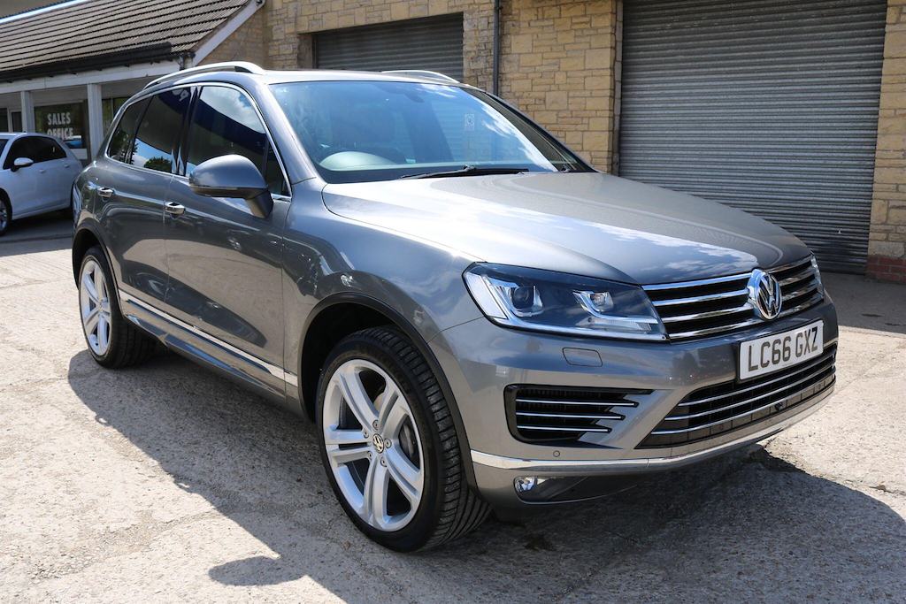 Volkswagen Touareg 3.0 Tdi V6 Bluemotion Tech R-line Plus Tiptronic 4