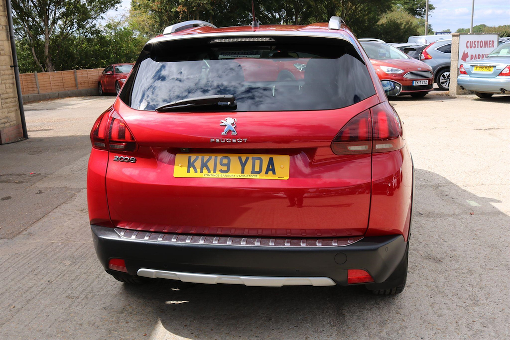 Peugeot 2008 1.2 Puretech Signature Start Stop #8