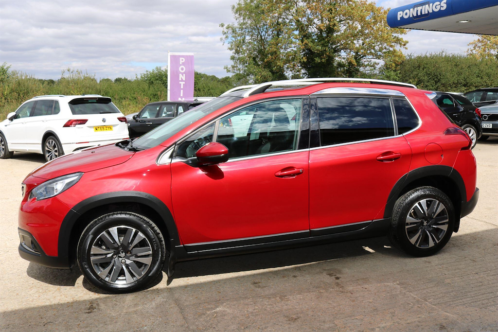 Peugeot 2008 1.2 Puretech Signature Start Stop #13