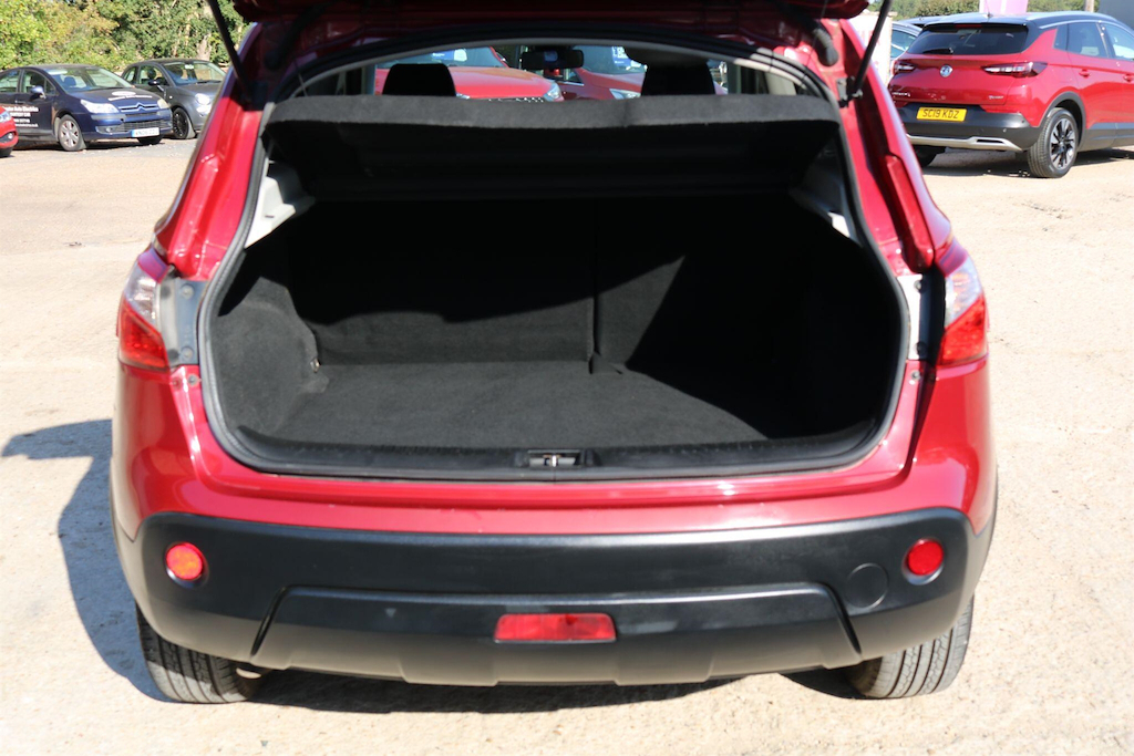 Nissan Qashqai 1.5L 360 Red #23