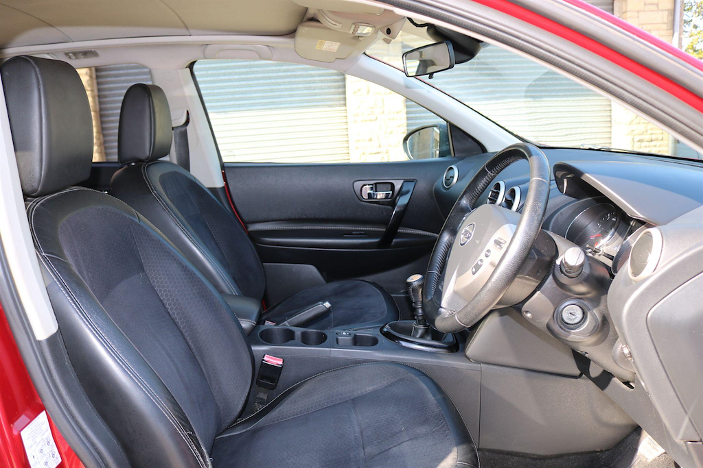 Nissan Qashqai 1.5L 360 Red #16