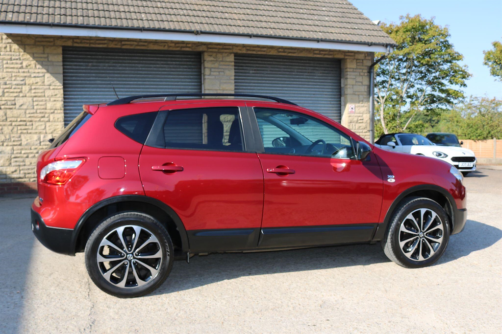 Nissan Qashqai 1.5L 360 Red #5
