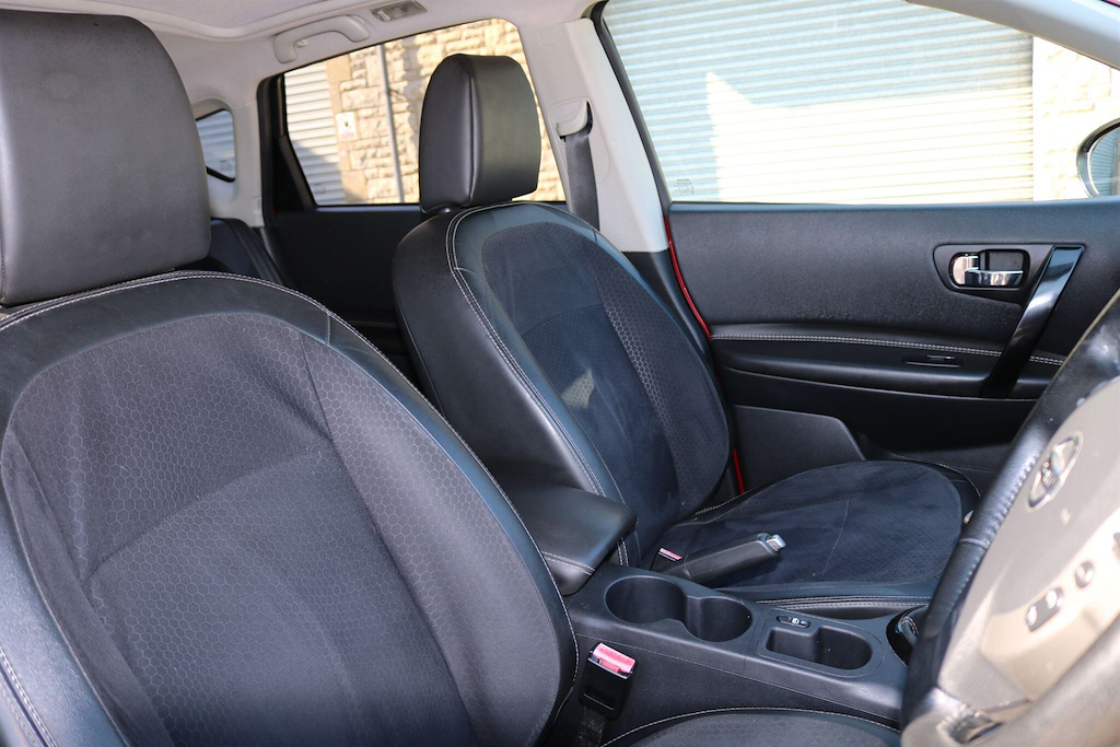 Nissan Qashqai 1.5L 360 Red #18