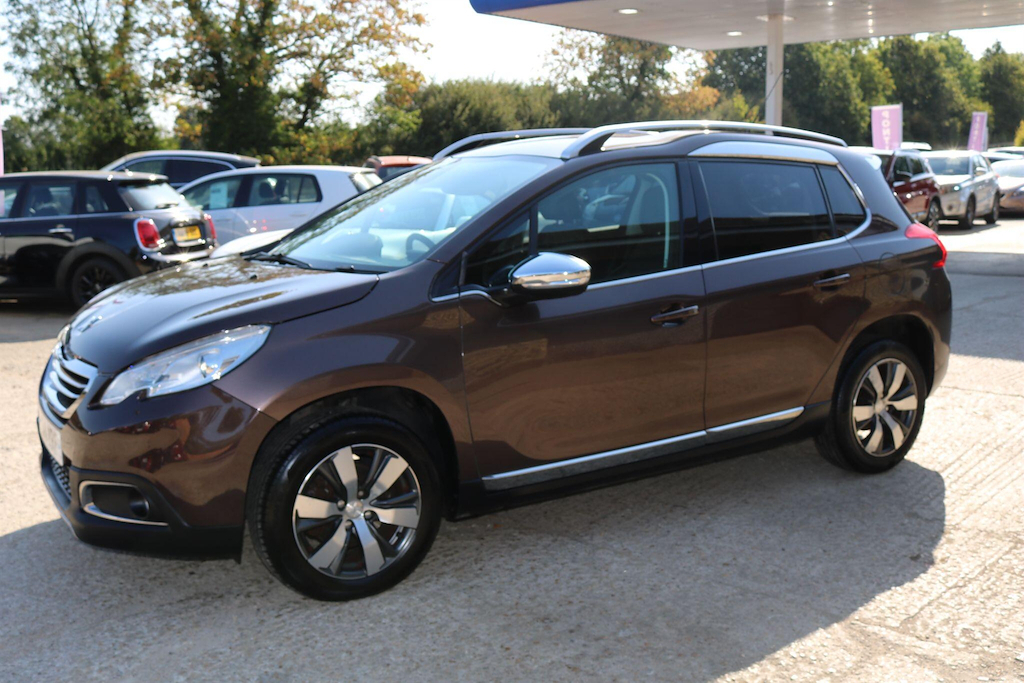 Peugeot 2008 1.6 E-hdi Allure Suv Egc Euro 5 Ss White #14