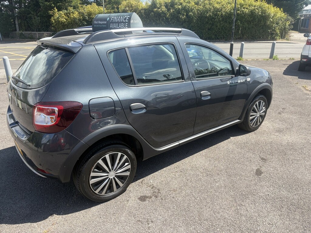 Dacia Sandero Stepway 0.9 Stepway Laureate Tce 90 Grey #3