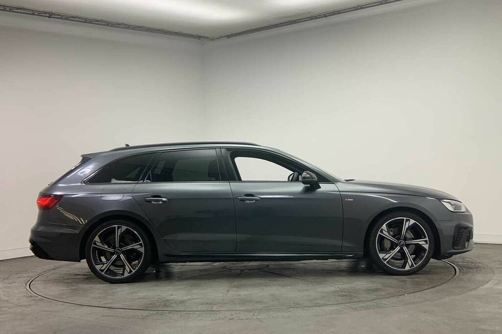 Audi A4 Avant Avant 40 Tfsi 204 Ps S Tronic - 2024 VN24DZB Grey #4