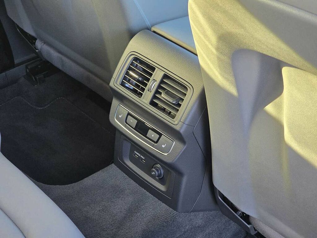 Audi SQ5 Suv Edition 1 Tfsi 367 Ps S Tronic Grey #18