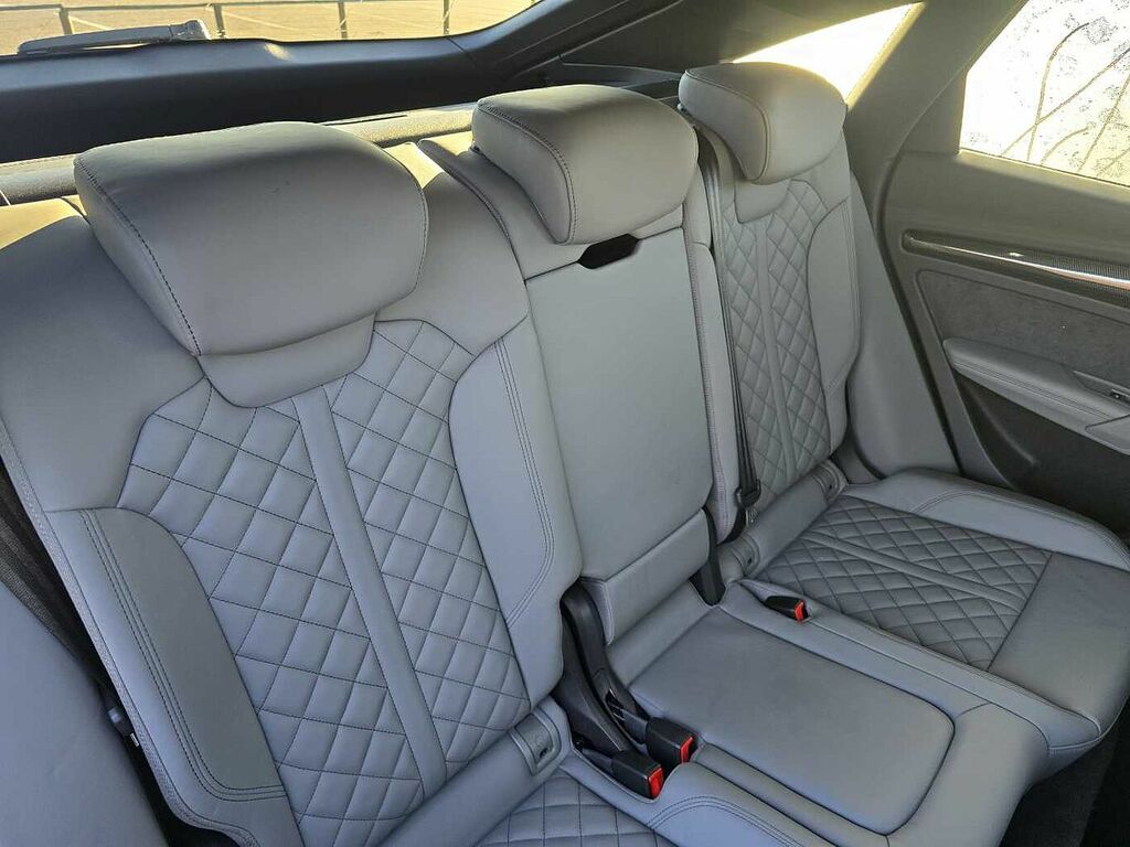 Audi SQ5 Suv Edition 1 Tfsi 367 Ps S Tronic Grey #17
