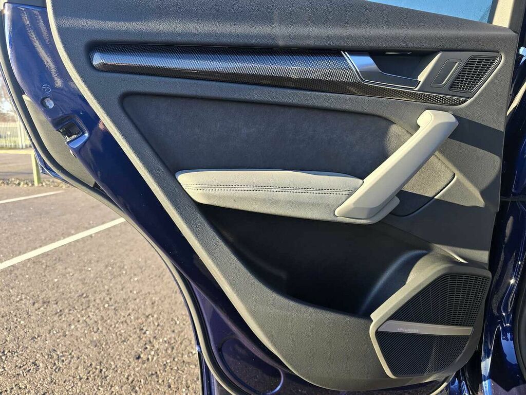 Audi SQ5 Suv Edition 1 Tfsi 367 Ps S Tronic Grey #47
