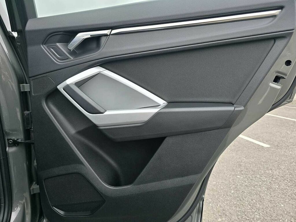 Audi Q3 Q3 S Line Black Edition 35 Tfsi Mhev White #38