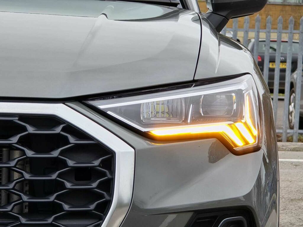 Audi Q3 Q3 S Line Black Edition 35 Tfsi Mhev White #25