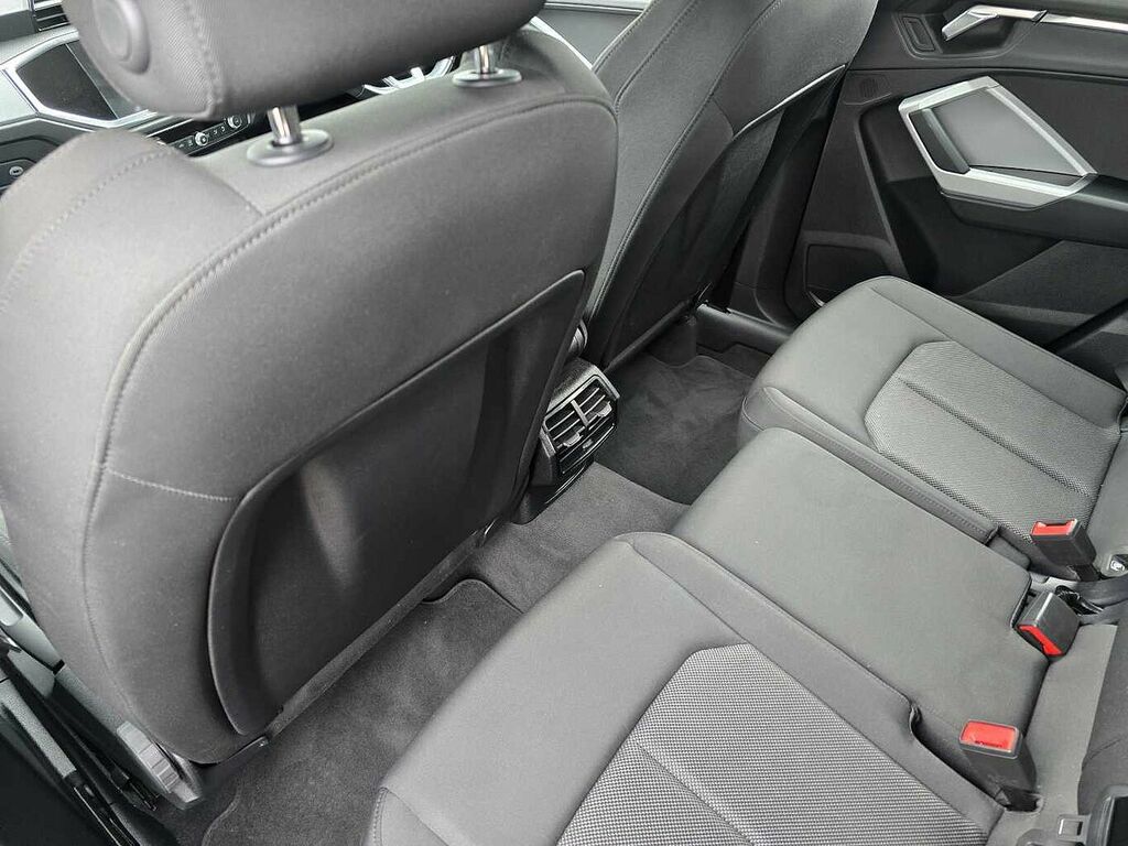 Audi Q3 Q3 S Line Black Edition 35 Tfsi Mhev White #46