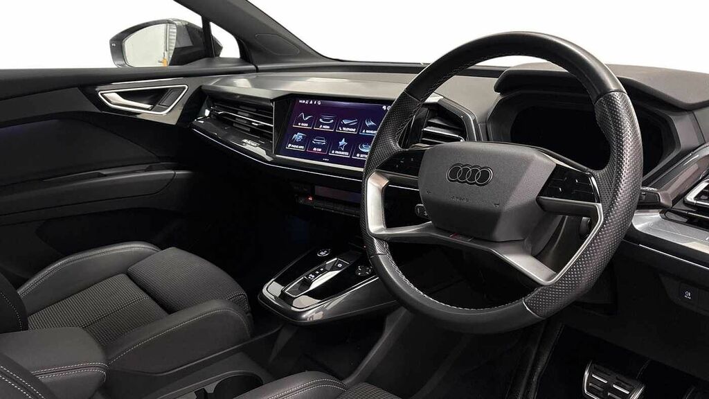 Audi Q4 E Tron Q4 S Line 40 E-tron 150,00 Kw Black #6
