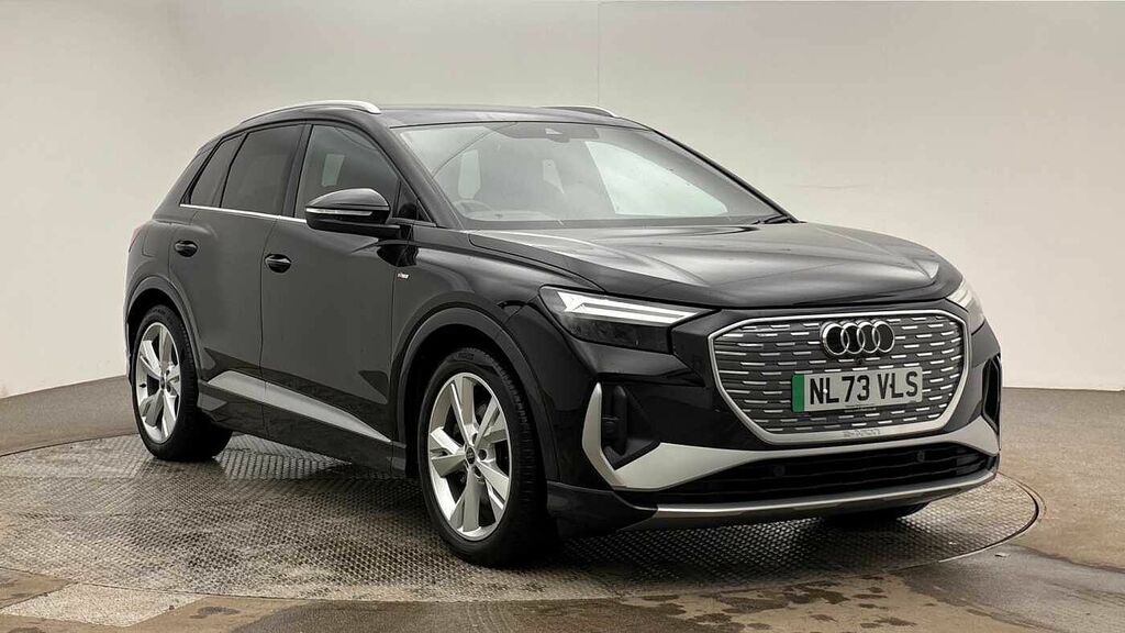 Audi Q4 E Tron Q4 S Line 40 E-tron 150,00 Kw Black