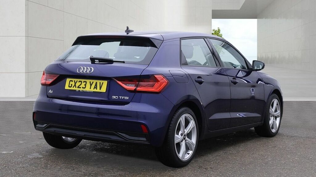Audi A1 Sport 30 Tfsi 110 Ps S Tronic Blue #4