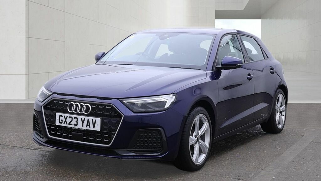 Audi A1 Sport 30 Tfsi 110 Ps S Tronic Blue #2