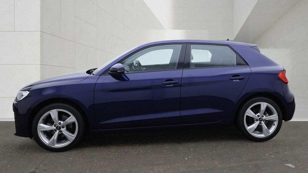 Audi A1 Sport 30 Tfsi 110 Ps S Tronic Blue #6