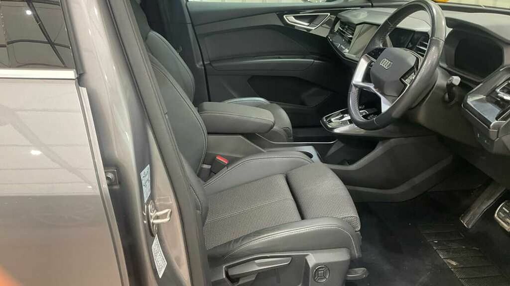Audi Q4 E Tron 35 Sport Sportback 55Kwh 170 Ps Grey #11