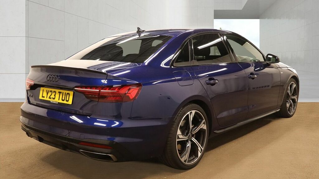Audi A4 Black Edition 35 Tfsi 150 Ps S Tronic Blue #3