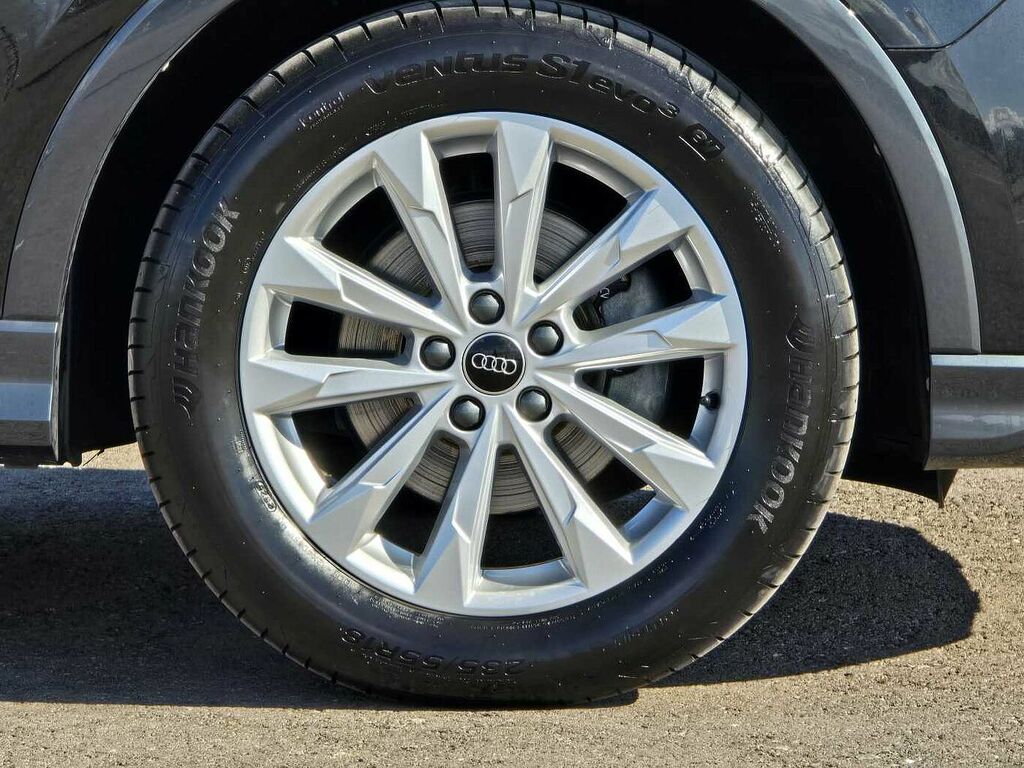 Audi Q3 Sport 35 Tfsi 150 Ps S Tronic Black #5