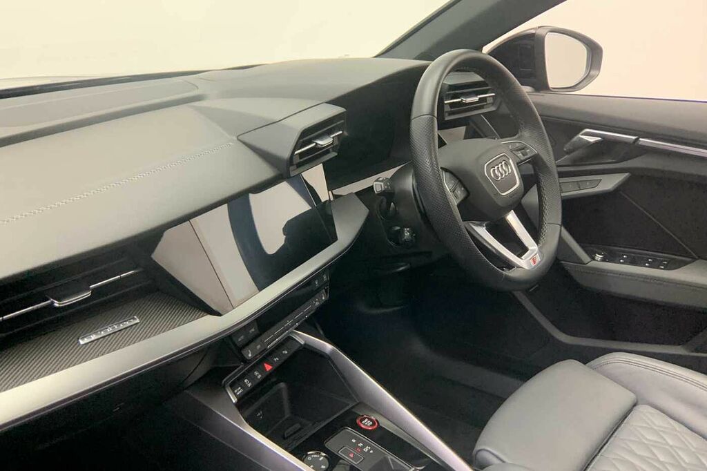 Audi S3 2.0 Tfsi Sportback S Tronic Quattro 3 Black #12