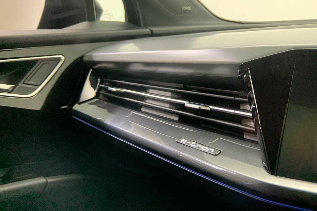 Audi Q4 E Tron 50 Sport Suv Quattro 82Kwh 299 Grey #18