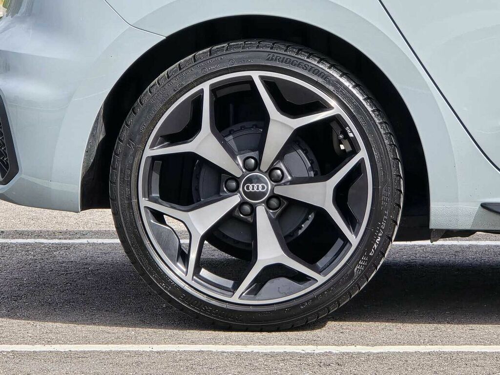 Audi A1 Black Edition 25 Tfsi 95 Ps S Tronic Grey #5