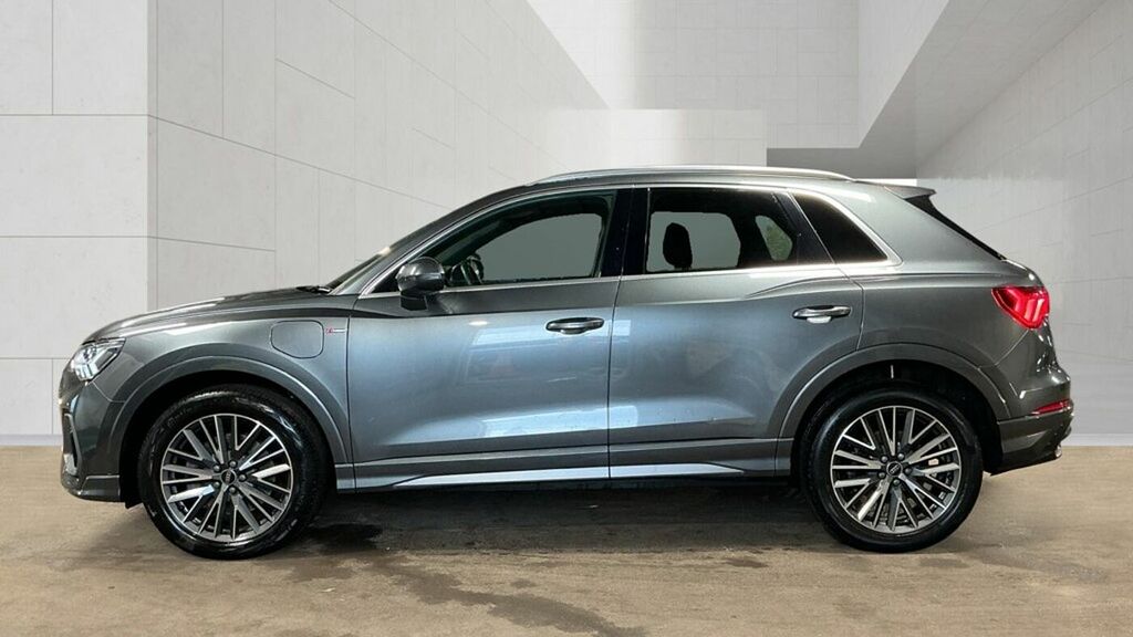 Audi Q3 Audi Q3 Sportback 35 Tfsi S Line S Tronic Grey #7