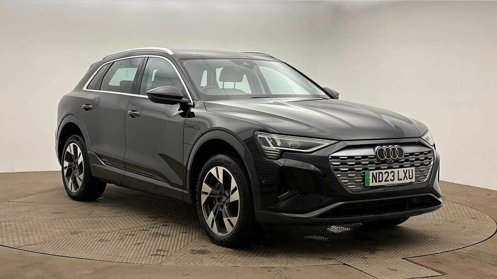 Audi Q8 e tron Sport 50 E-tron Quattro 250,00 Kw Black