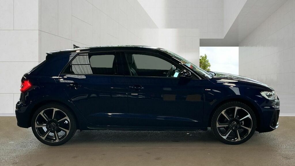 Audi A1 Black Edition 25 Tfsi 95 Ps S Tronic Blue #6
