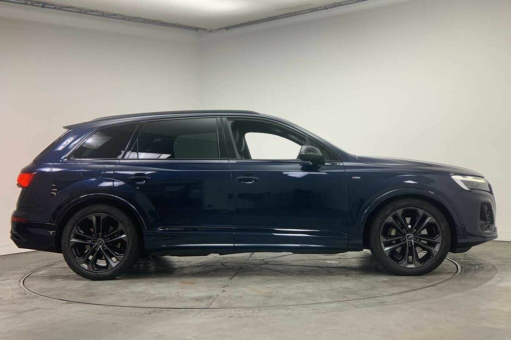 Audi Q7 Suv Black Edition 45 Tdi Quattro 231 Ps Tiptronic Blue #4