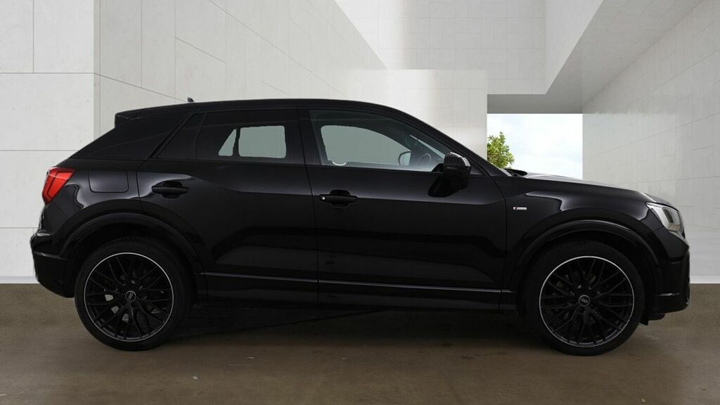 Audi Q2 Black Edition 35 Tfsi 150 Ps S Tronic Black #6