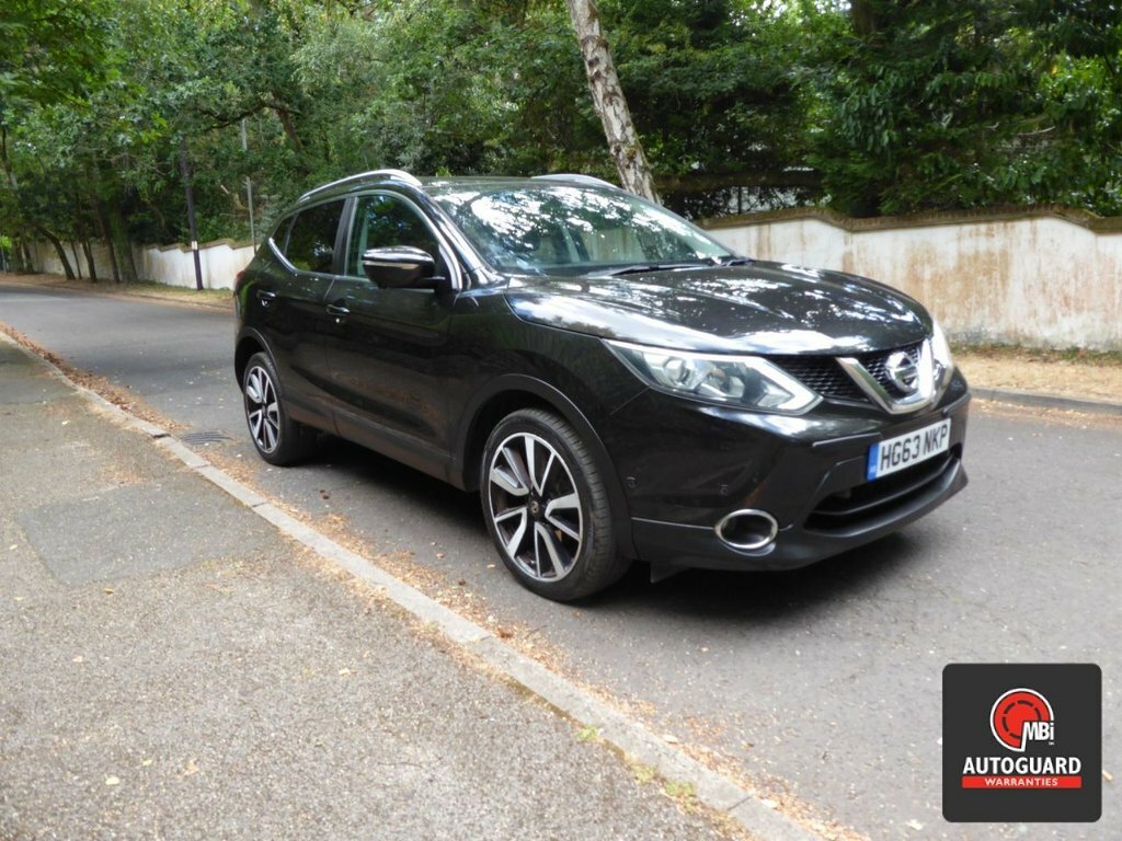 Nissan Qashqai 1.6L Tekna Black